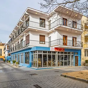 https://hostal-la-platja-daro.catalonia-hotels.com